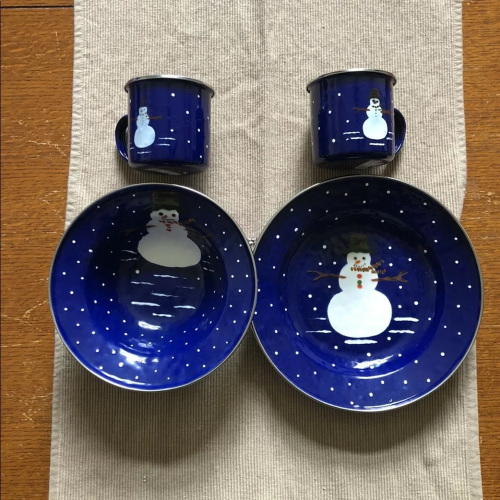 The Golden Rabbit Christmas Dishes
